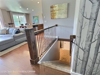 Entry Way to Living Area