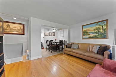 23 King Arthur Ct unit 6, Northlake, IL 60164 - photo 6