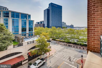 717 President St, Baltimore, MD 21202 - photo 4