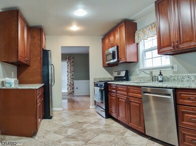 6 Whitehead Rd, Bridgewater, NJ 08807 - photo 4