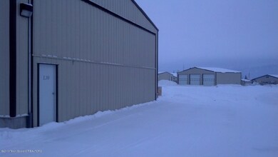 Hangar Lots l8 and L9 sold separately
