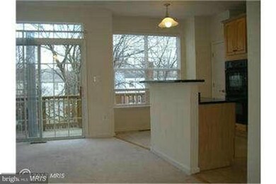 2361 Huntington Station Ct, Alexandria, VA 22303 - photo 4