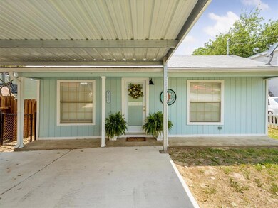 1613 E Lake Dr, Weatherford, TX 76087 - photo 4