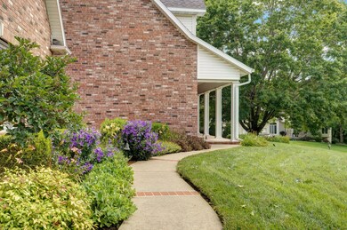 4197 Berekeley Ct-7