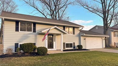 619 Pasadena Ave, Sheffield Lake, OH 44054 - photo 2