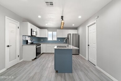 Diana V. Perez Center Real Estate -6