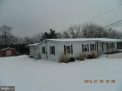 2038 County Line Rd, East Greenville, PA 18041 - photo 4