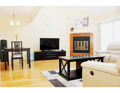 206 Tall Oaks Dr unit E, South Weymouth, MA 02190 - photo 4