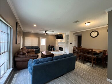 8511 Plum Lake Dr, Houston, TX 77095 - photo 3