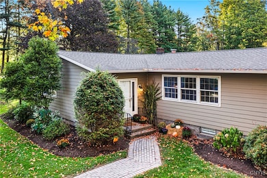 1670 Coon Hill Rd, Skaneateles, NY 13152 - photo 3