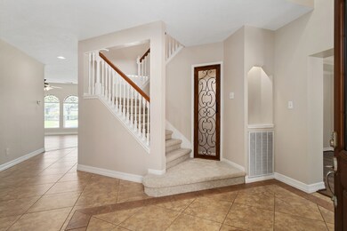 9415 Floral Park Ct, Houston, TX 77095 - photo 6