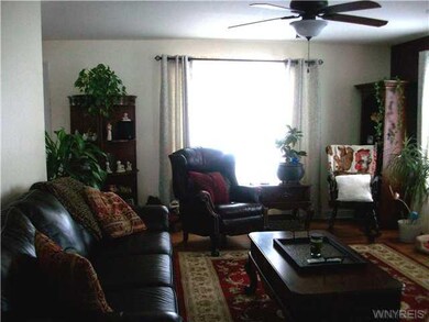 1050 Wayne Ave, North Tonawanda, NY 14120 - photo 6