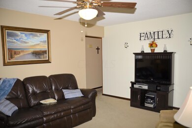 5385 Sherry Ct, Columbus, OH 43232 - photo 4