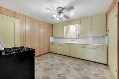 10715 Royal Pine Dr, Houston, TX 77093 - photo 6