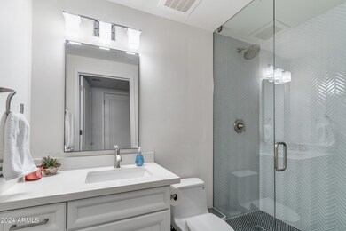 The Mark unit 5503, Scottsdale, AZ 85251 - photo 7