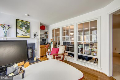 5704 Brewer House Cir unit 10210, Rockville, MD 20852 - photo 6