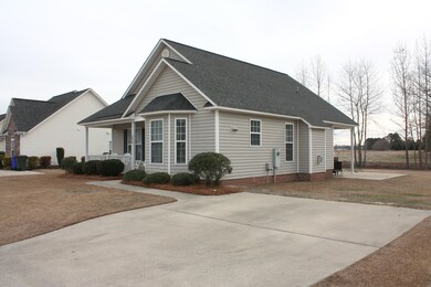 2929 Laylah Dr, Winterville, NC 28590 - photo 2