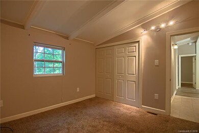 117 Burge Mountain Rd, Hendersonville, NC 28792 - photo 6