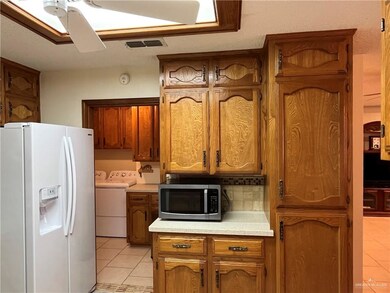 328 Diana Dr, Alamo, TX 78516 - photo 6