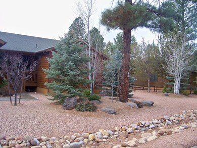 971  N Needles Creek Dr Front Landscapin