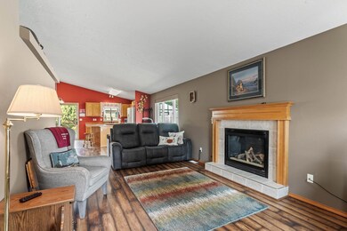 733 E Tara Lee Ave, Medical Lake, WA 99022 - photo 3