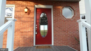 610 E Mountain Rd, Knoxville, MD 21758 - photo 3