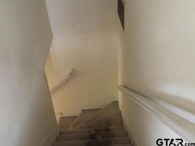 2010 2010 Villa Dr, Tyler, TX 75703 - photo 7