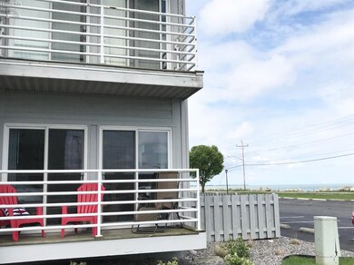 158 Clinton Reef Dr unit 158, Port Clinton, OH 43452 - photo 3