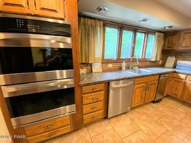 1133 Red Hawk Dr, Lake Ariel, PA 18436 - photo 3