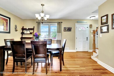 07-Dining Room