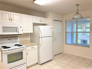 4611 SW 48th Way unit 108, Gainesville, FL 32608 - photo 2