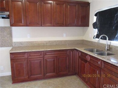 1128 E 150th St, Compton, CA 90220 - photo 3