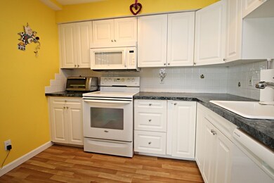 Ocean Gate Tower unit 1302, Revere, MA 02151 - photo 7