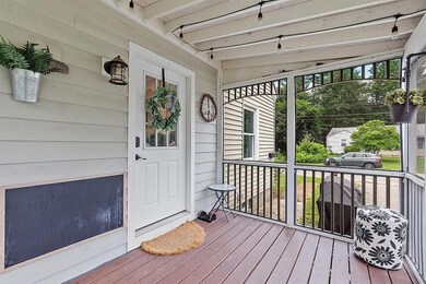 7 Troy St, Nashua, NH 03064 - photo 2