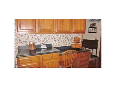 Separate Desk in Kitchen.