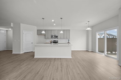 1903 Salt Springs Dr, Saline, MI 48176 - photo 5