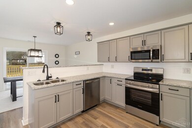 400 Elmwood Ct, Georgetown, OH 45121 - photo 6