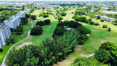 3100 N Palm Aire Dr unit 709, Pompano Beach, FL 33069 - photo 2