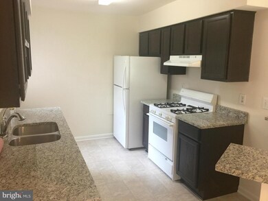 11020 Abbey Ln, Fredericksburg, VA 22407 - photo 5