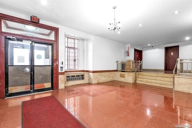 4333 48th St unit 3B, Sunnyside, NY 11104 - photo 3
