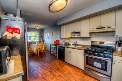 153 Lamped Loop unit 56, Staten Island, NY 10314 - photo 2