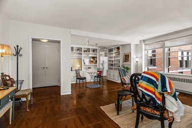 Ridge Davis Cooperative Apartments unit 506, Evanston, IL 60201 - photo 5