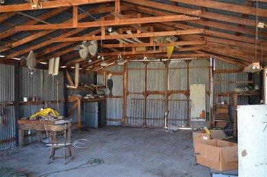 1610 W Johnson St, Denison, TX 75020 - photo 7