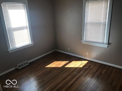 2117 N Maplewood Ave, Muncie, IN 47304 - photo 3
