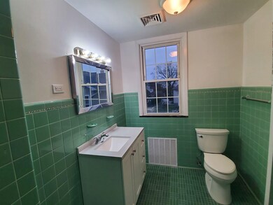 222 Orient Way unit 2, Lyndhurst, NJ 07071 - photo 4