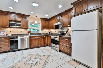 26 Arlene Ave, Wilmington, MA 01887 - photo 5