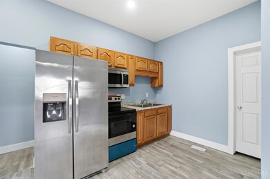 145 Pershing Ave, Hamilton, OH 45011 - photo 4