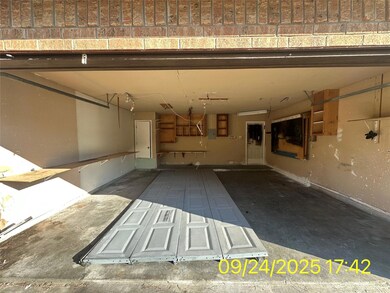 258 Pine View Loop, Bastrop, TX 78602 - photo 3