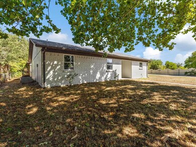 2806 Geonito Camino Ct, Granbury, TX 76049 - photo 2