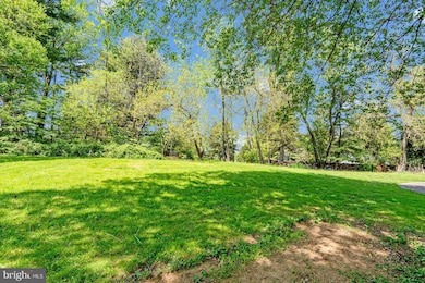 5872 Oakland Rd, Sykesville, MD 21784 - photo 5